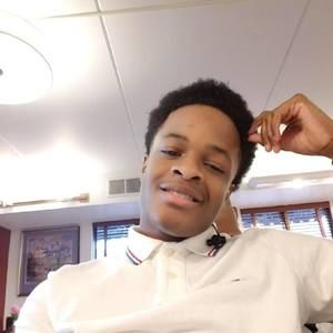 Meet your Posher, Erick